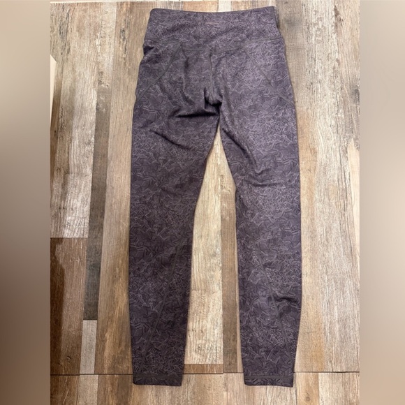 Patagonia Centered Tights in Gray. Women's Size Small - Picture 3 of 7